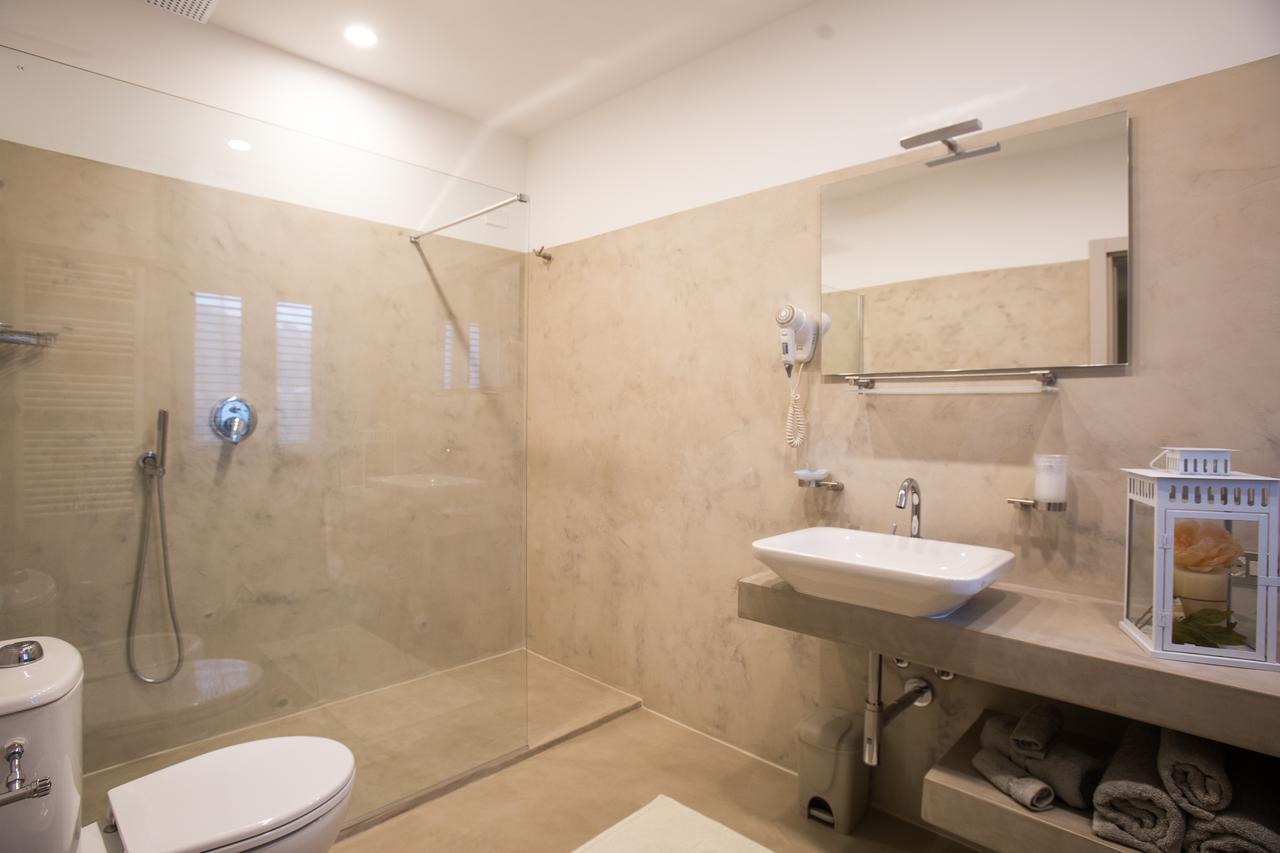 La Magione Hotel เซอราวาเลพิสโตเยเซ ภายนอก รูปภาพ