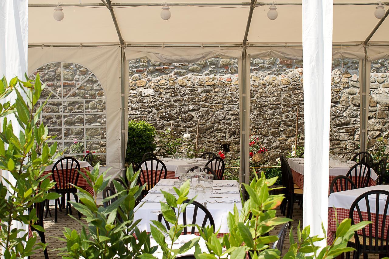La Magione Hotel เซอราวาเลพิสโตเยเซ ภายนอก รูปภาพ